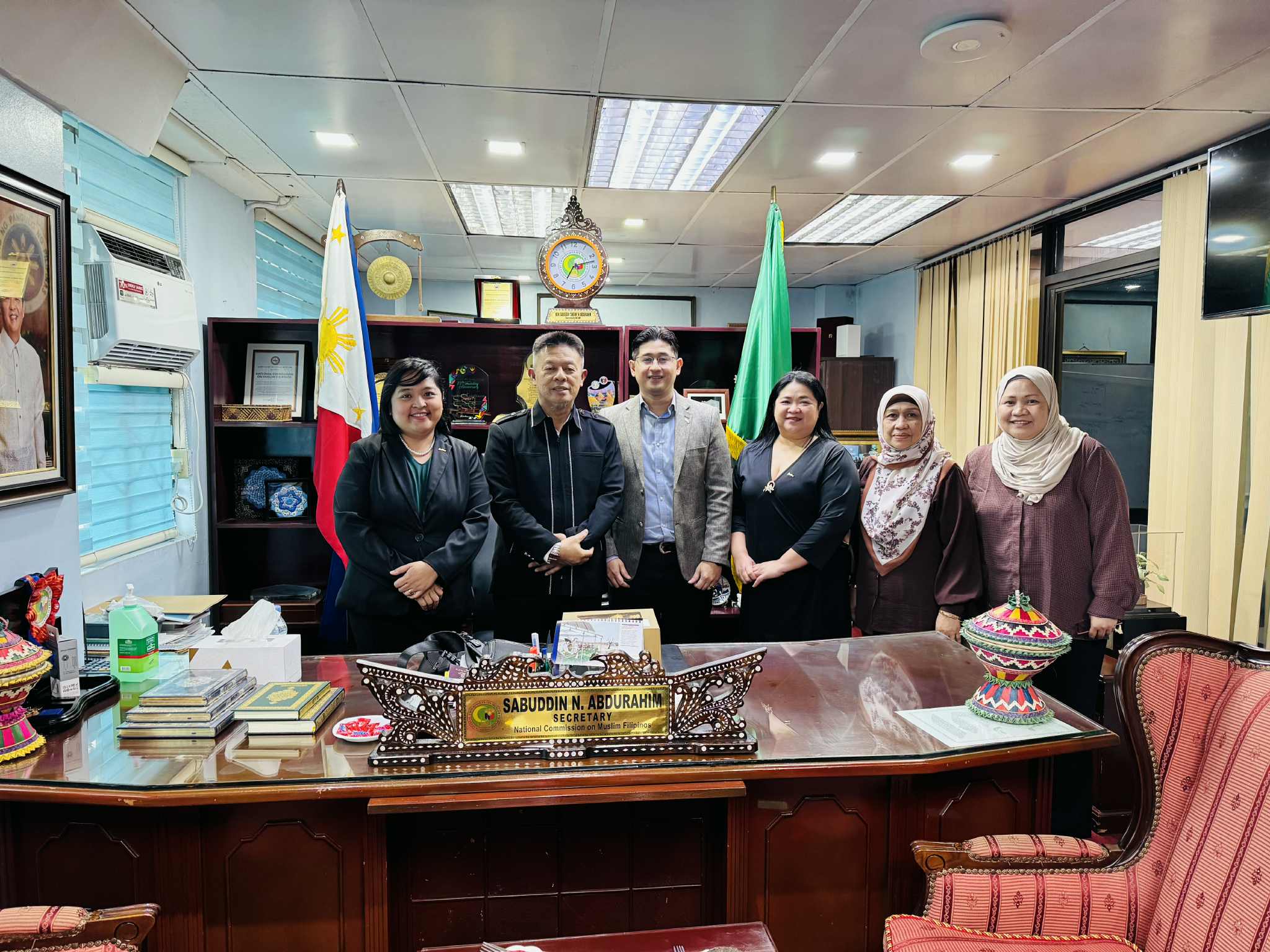 𝐒𝐄𝐂𝐑𝐄𝐓𝐀𝐑𝐘’𝐒 𝐂𝐎𝐑𝐍𝐄𝐑 𝐇𝐎𝐍𝐎𝐑𝐀𝐁𝐋𝐄 𝐒𝐄𝐂𝐑𝐄𝐓𝐀𝐑𝐘 𝐒𝐀𝐁𝐔𝐃𝐃𝐈𝐍 𝐍. 𝐀𝐁𝐃𝐔𝐑𝐀𝐇𝐈𝐌 𝐖𝐄𝐋𝐂𝐎𝐌𝐄𝐃 ...