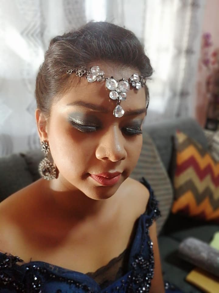 makeup for black glitter dress Glam night look #🤩 eyeshadow 💄blue #🤩 Long Prom Dresses