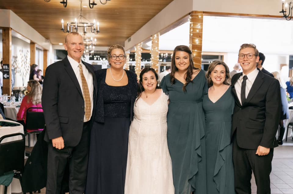 Memories Farinacci Pizza-Hudson | Hudson OH