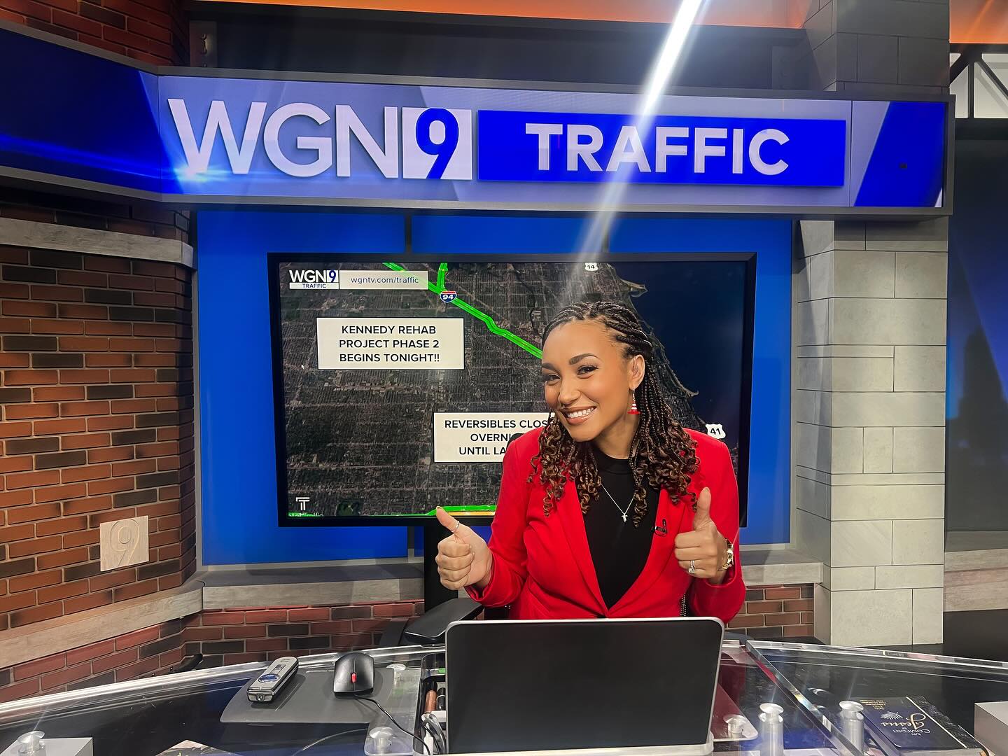 Brhett Vickery - Happy Construction Season, Chicago!🦺⚠️🚜... | Facebook