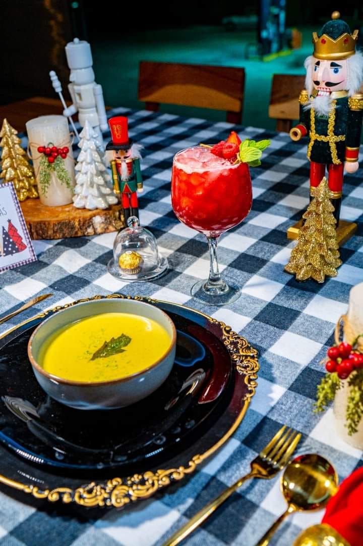 Tenemos menú navideño para tus... - Restaurante La Estación