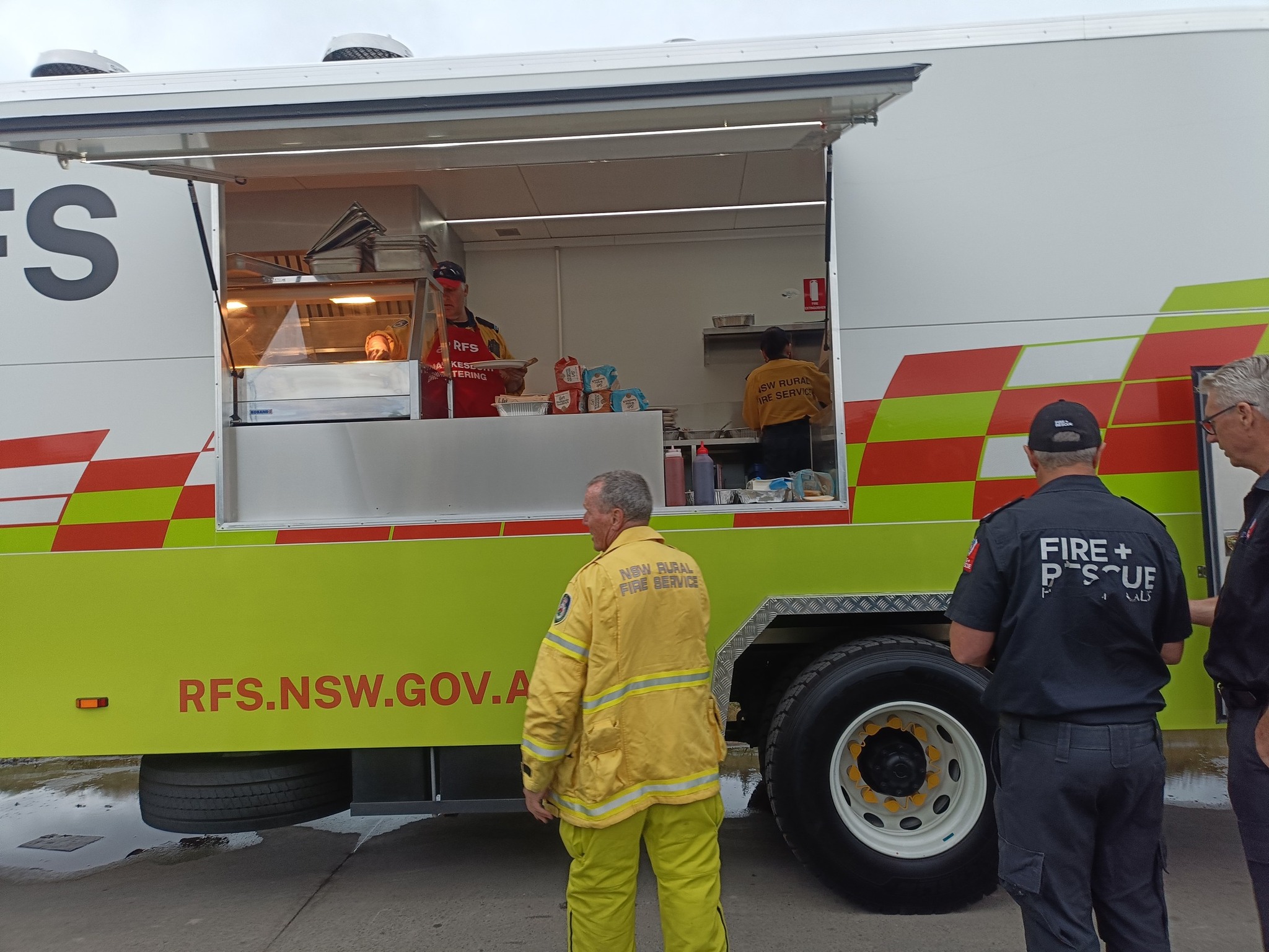 NSW RFS - Glossodia Brigade... - NSW RFS - Glossodia Brigade