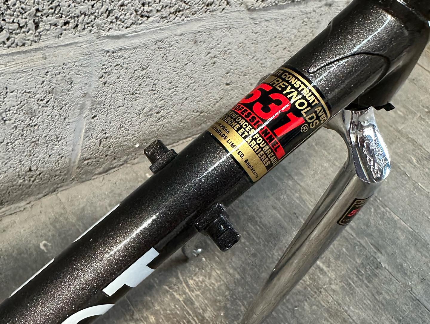 Restoring 1985 Peugeot Aneto with Reynolds 531 tubing