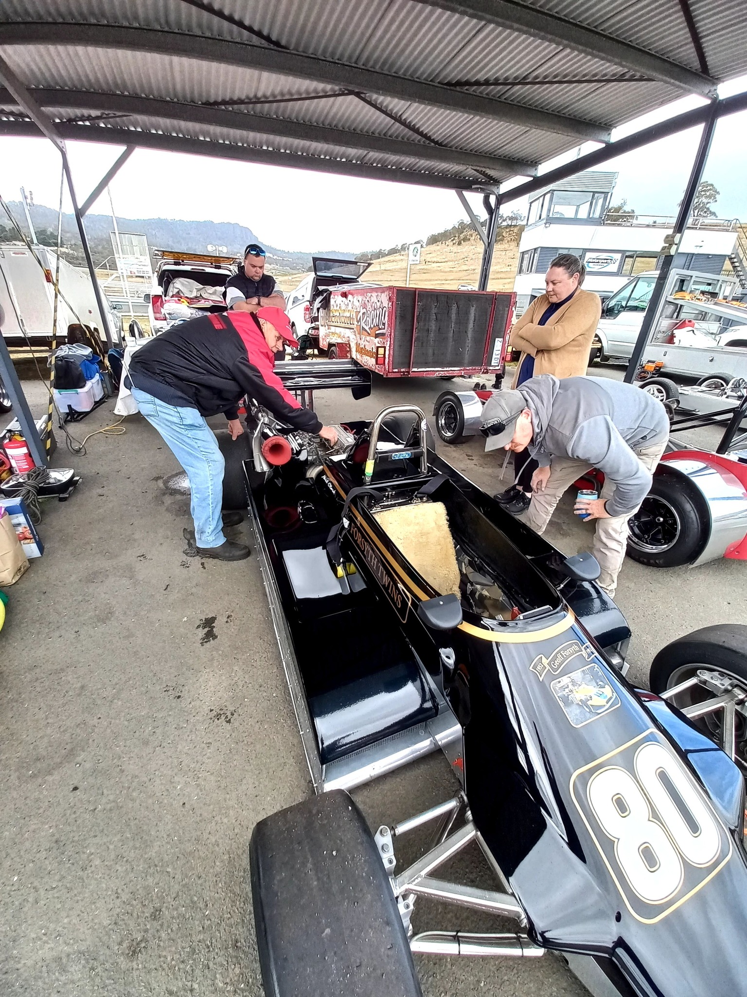 Historic - HRCCT member Ron Forsyth warming up his 'Forsyth Twins' Mk8 ...