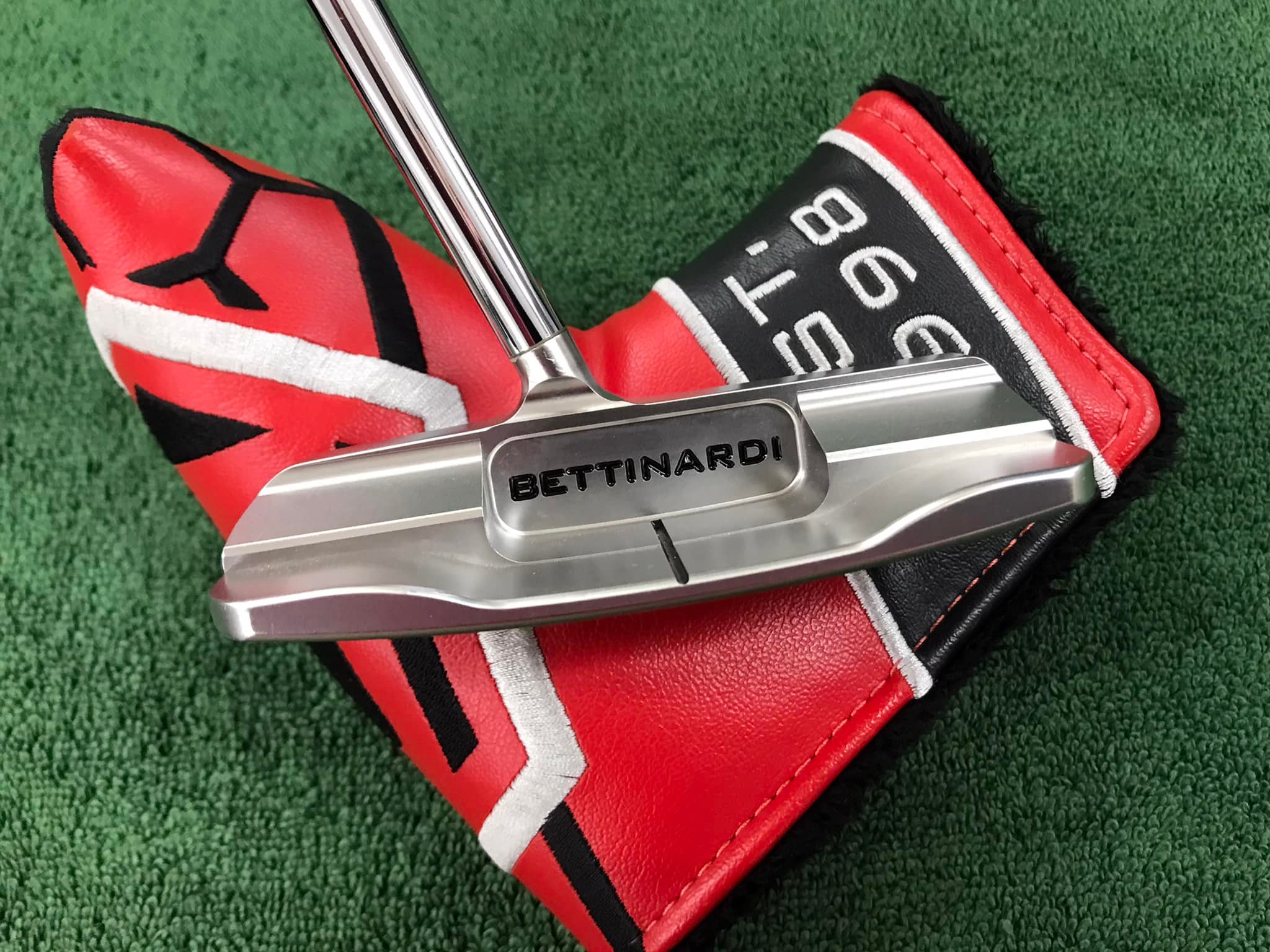 2024 Bettinardi Inovai 10.0 plumbers neck - 35in - headcover 