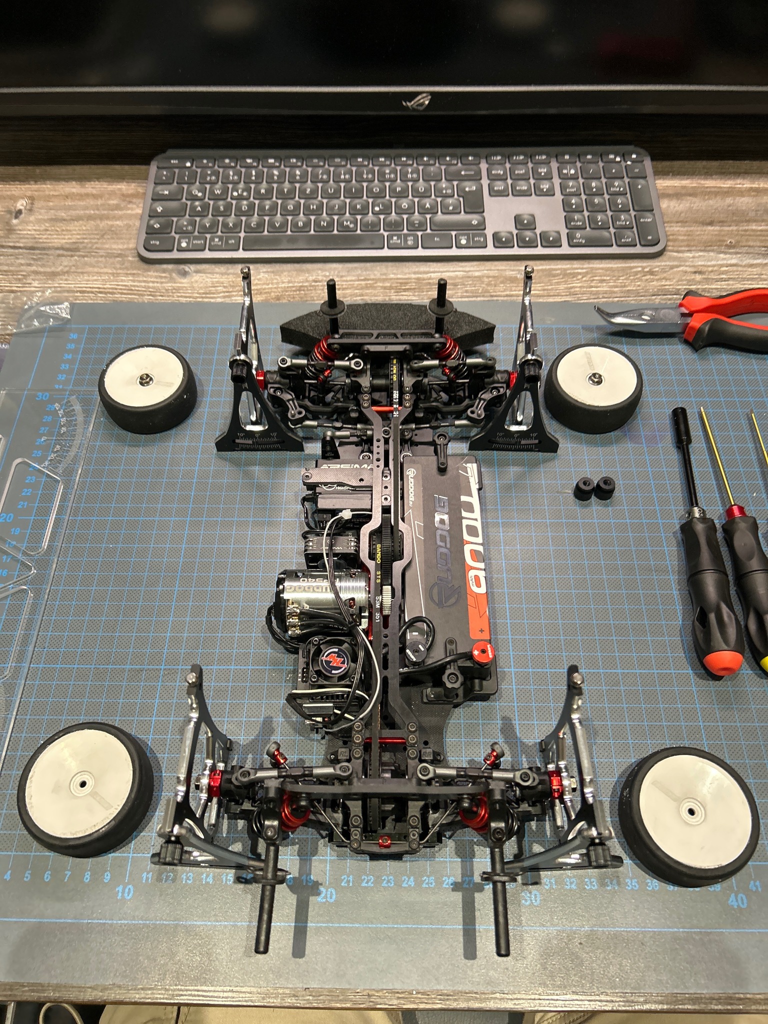 What is a basic setup for an XQ2S with FWD conversion kit?