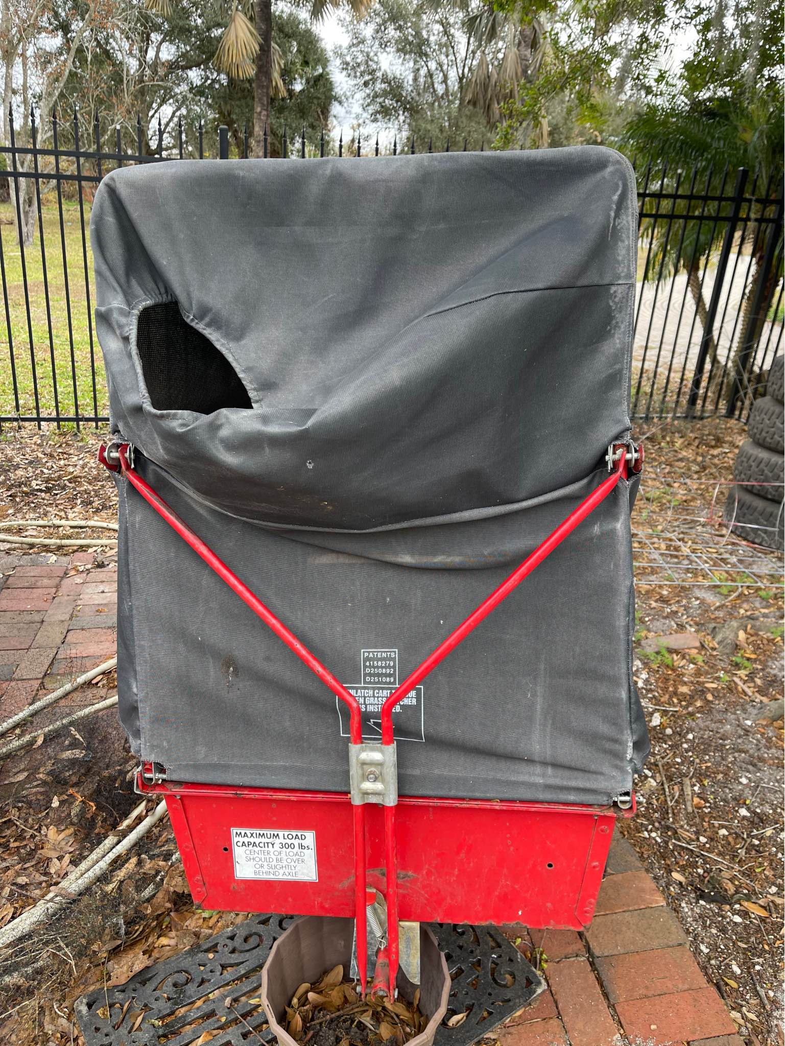 Snapper Bag N Wagon - Wheelbarrows, Carts & Wagons - Union Park ...