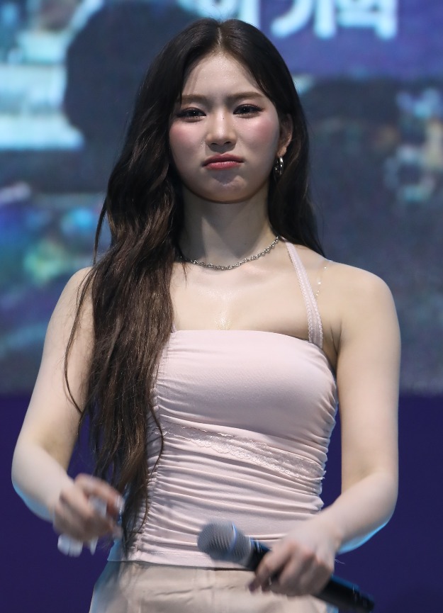 250521 Isa data 944 pics (KPOPDATA . NET) Isa 데이터 📸 #Isa #아