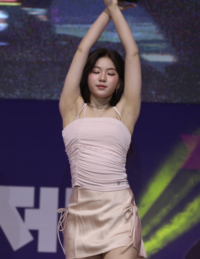 250521 Isa data 944 pics (KPOPDATA . NET) Isa 데이터 📸 #Isa #아