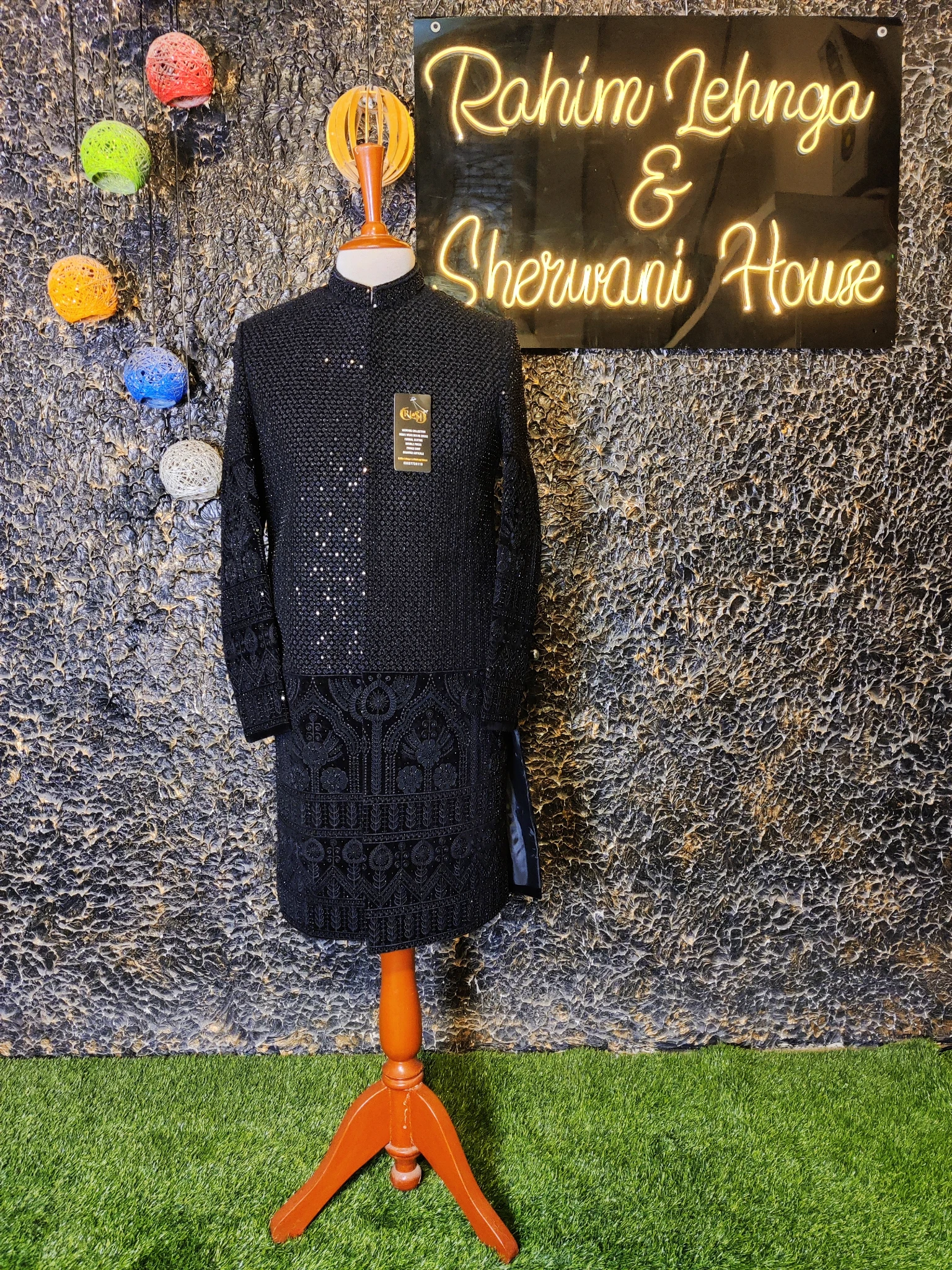 Rahim Lehnga & Sherwani House | Lahore