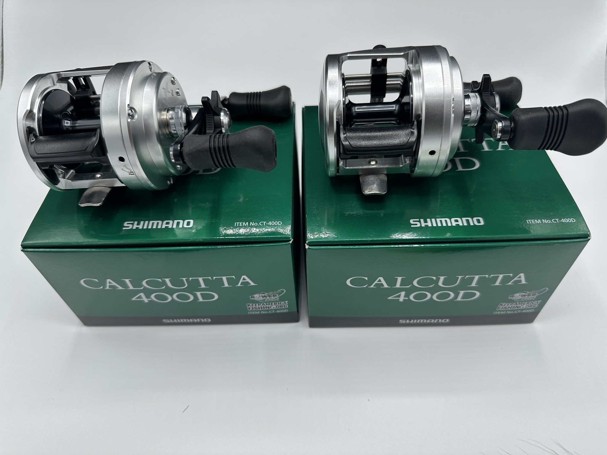 new shimano reel ct400d calcutta 400 d ct400 right hand 400B Baitcasting 5.0:1  Guide's Choice Pro Shop The revolutionary SVS MD Tune Braking system provides anglers maximum adjustability when tossing large glide baits or paddle tail swimbaits and minimizing backlashes in harsh conditions Can a Shimano Calcutta 400