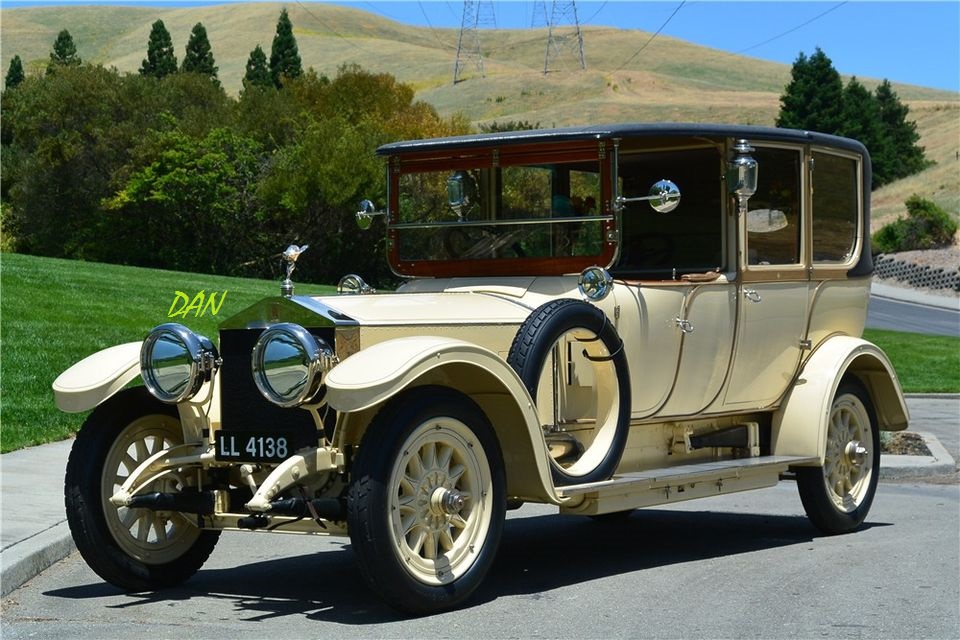 Edwardian era automobile: 1907 Rolls Royce Silver Ghost.