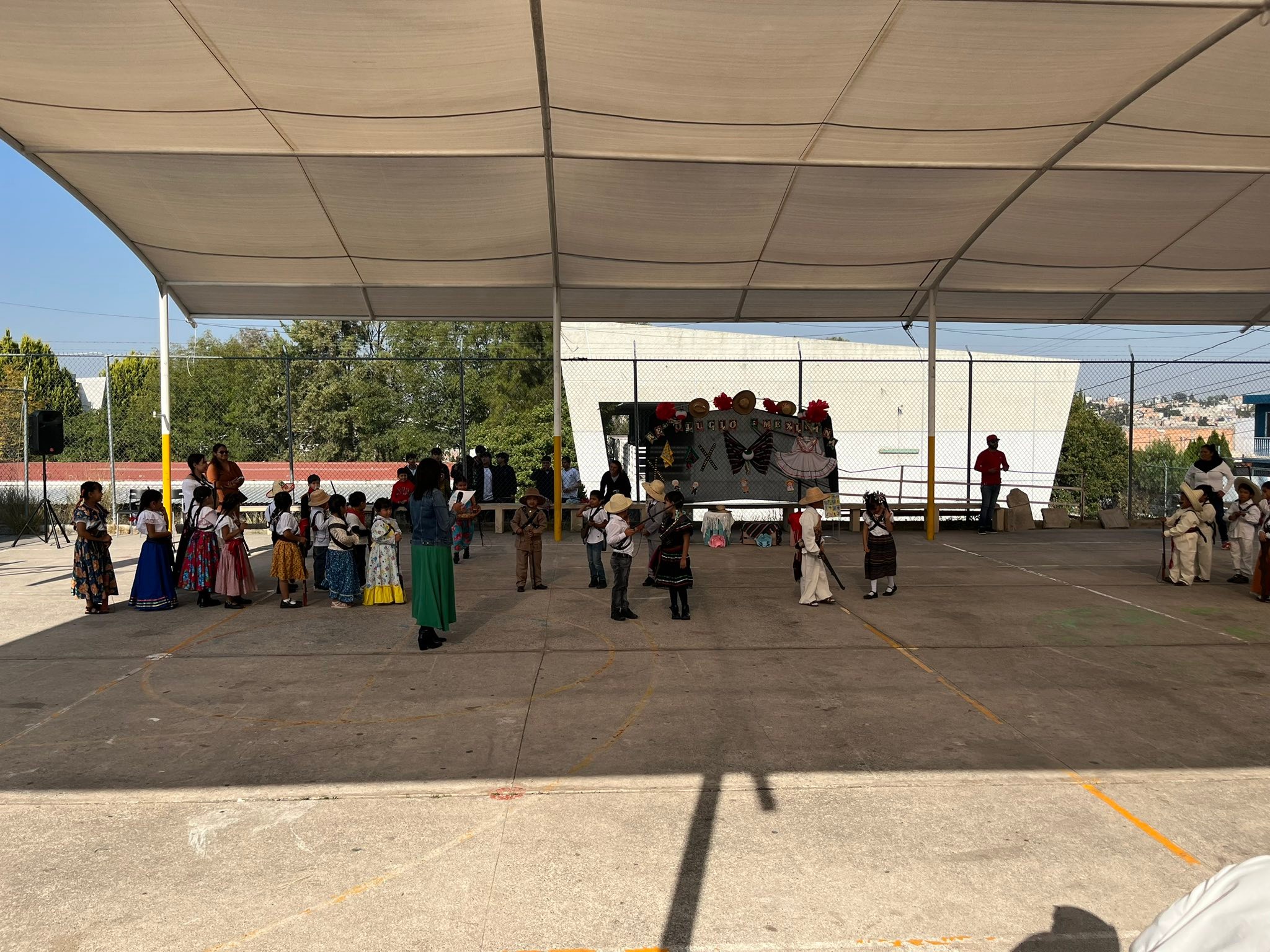 Escuela Primaria "2010 Bicentenario de la Independencia de México ...