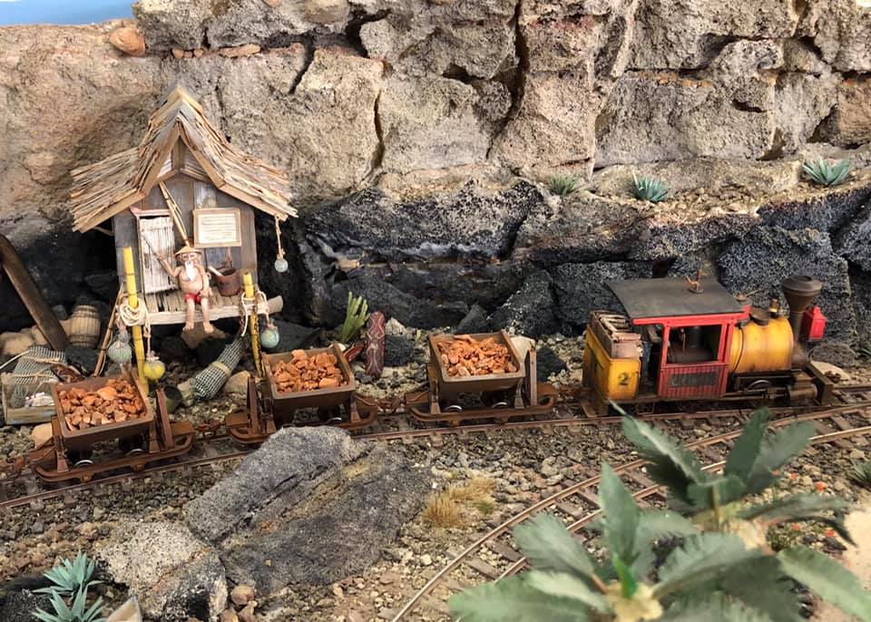 Hola amigos! The rails of Puerto... - Puerto Borracho Railway