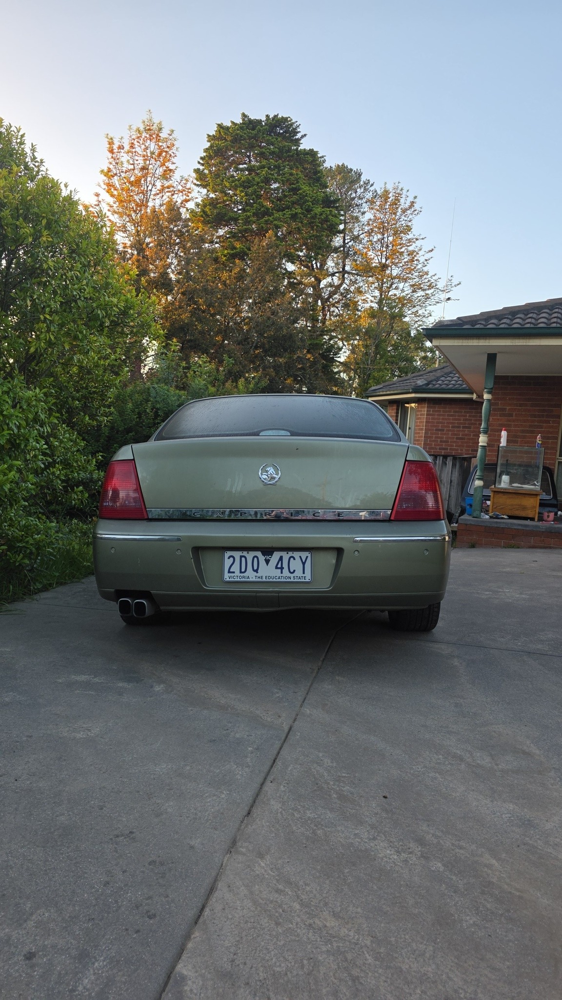 Max Ellery Workshop Repair Manual – Holden Statesman WH WK WL V6 V8, Commodore, Calais, Monaro, Berlina