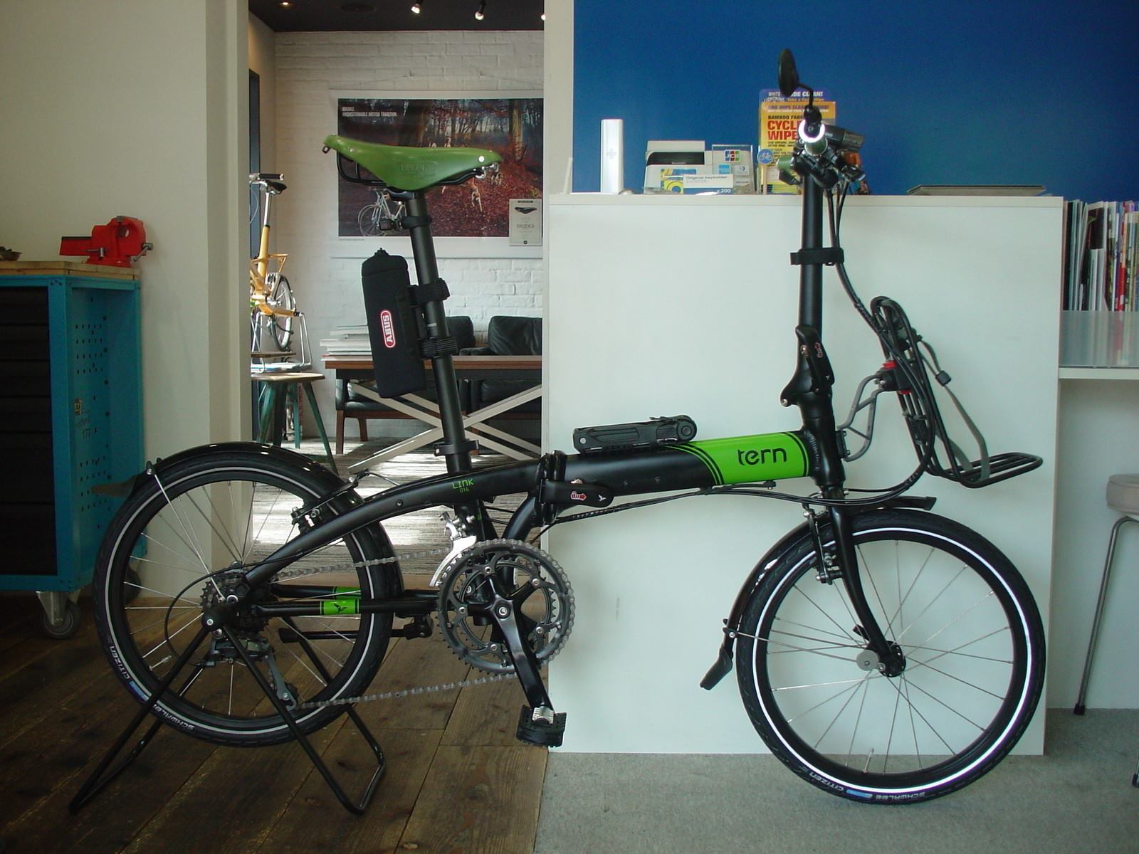 兵庫県西宮市のミニベロ・折りたたみ自転車専門店 MOVE bicycles 