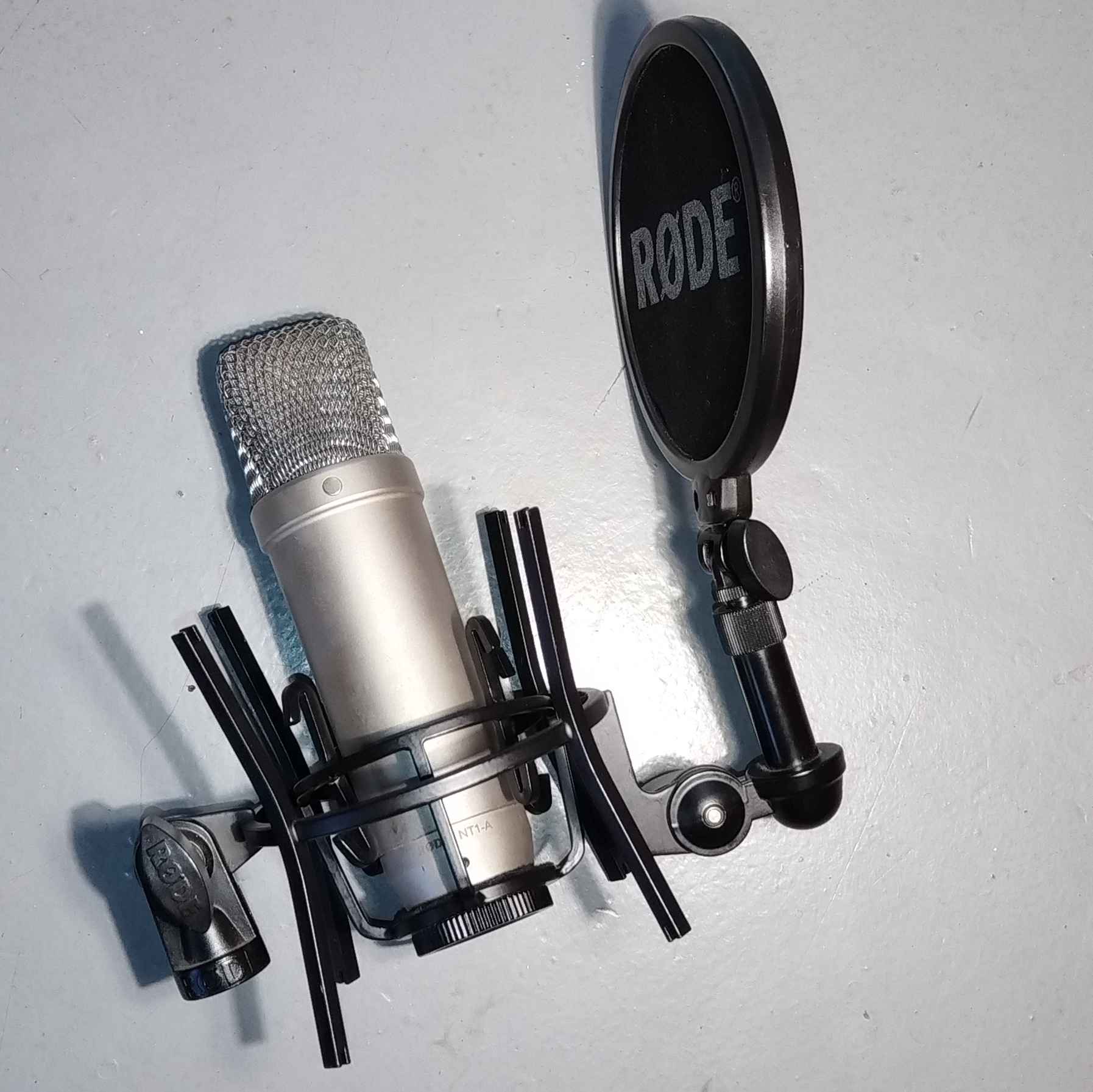 Rode NT1-A Studio Condenser Microphone with Pop Filter - Microphones ...