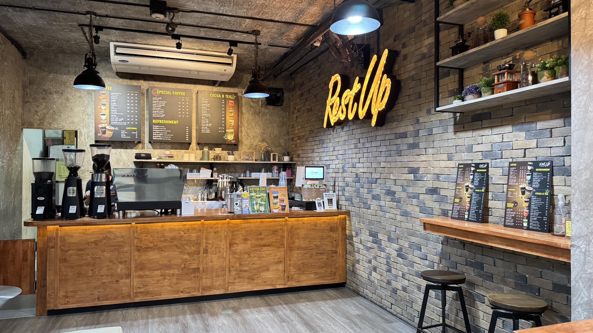 Rest Up Coffee | Bangkok