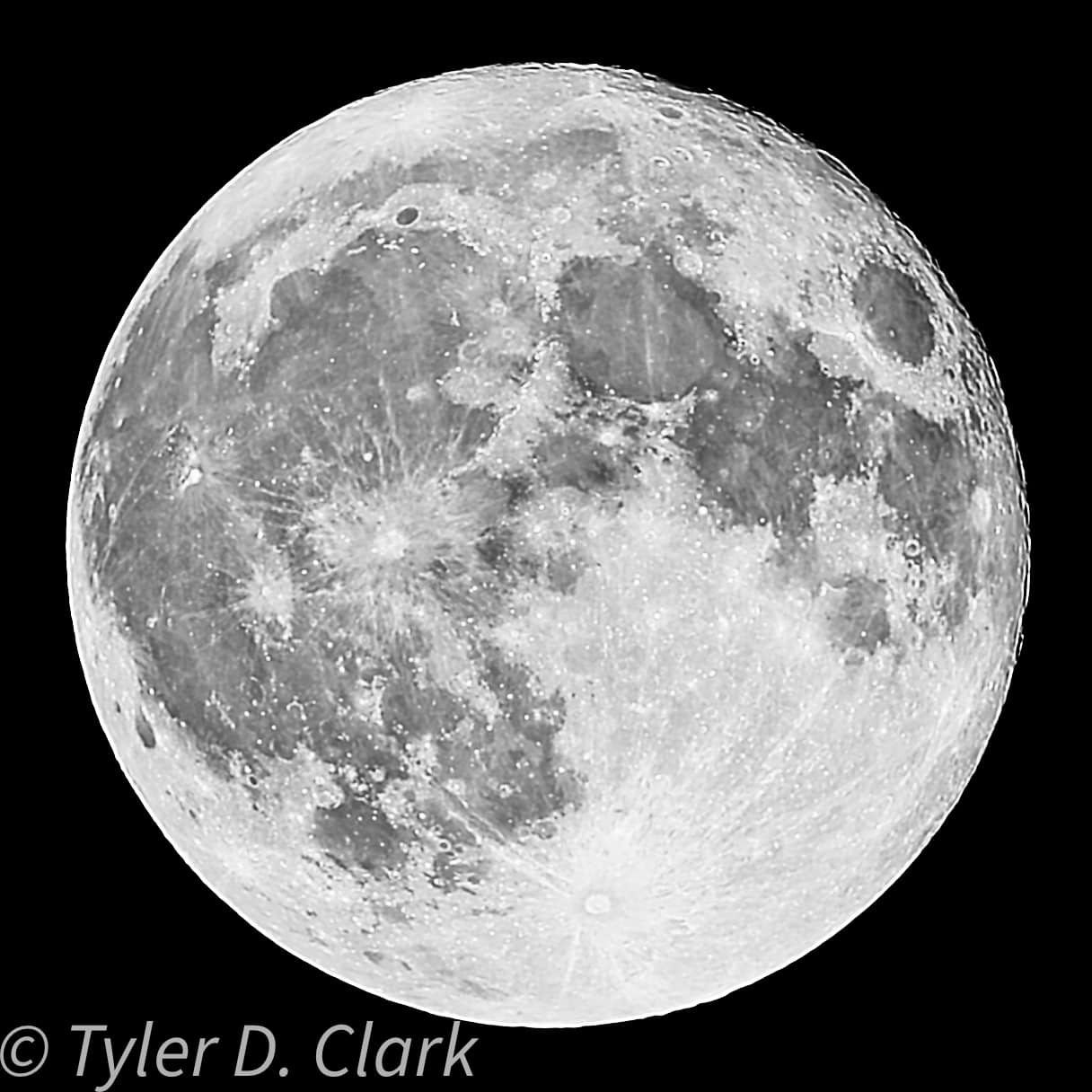 Utah's first super blue moon photo