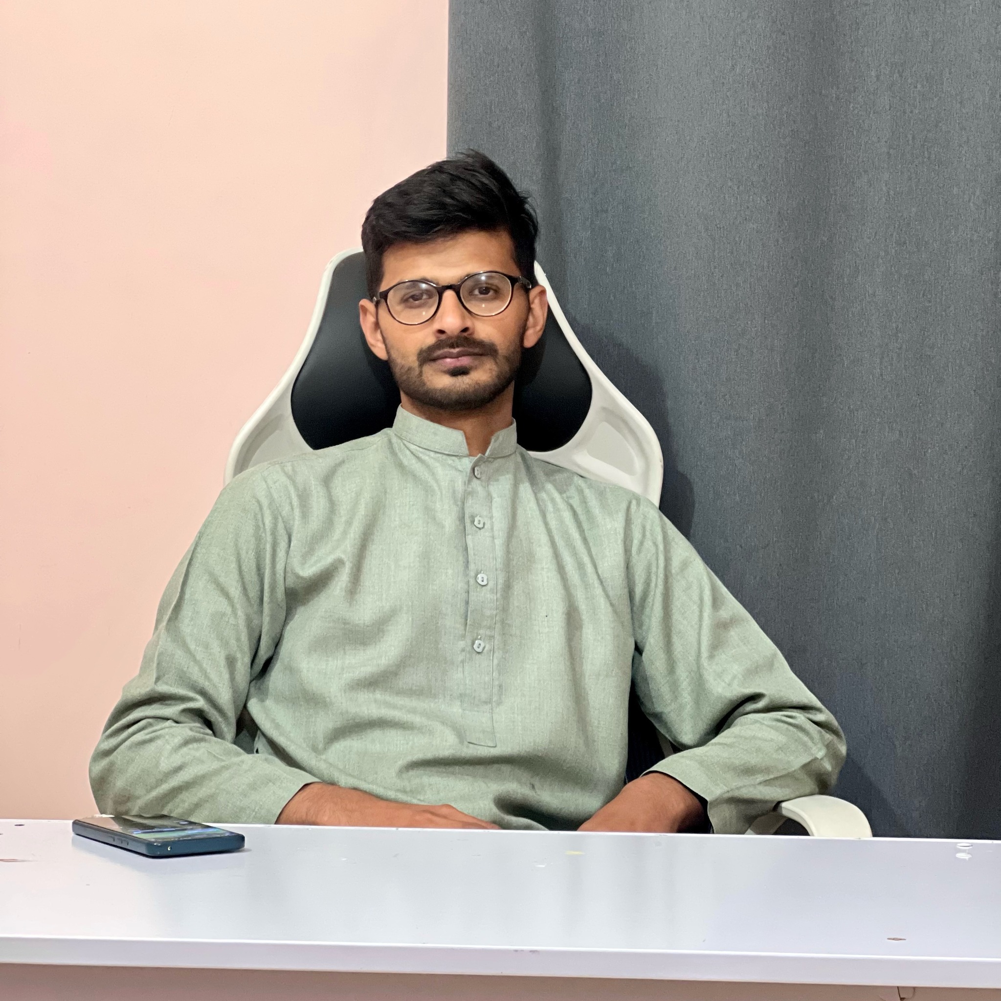 Hussnain Raza