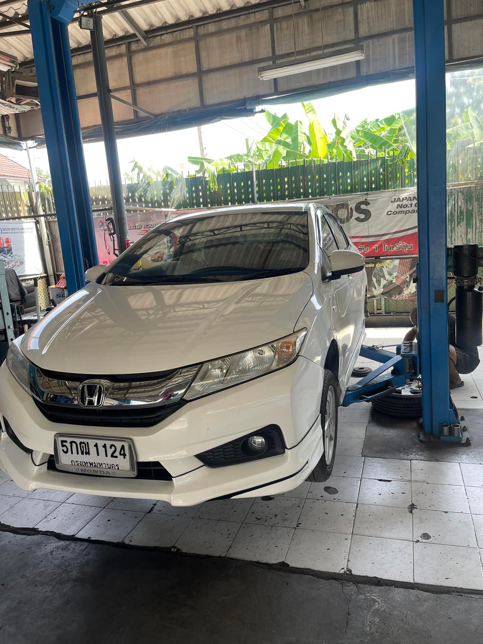 pyb auto garage | Bangkok