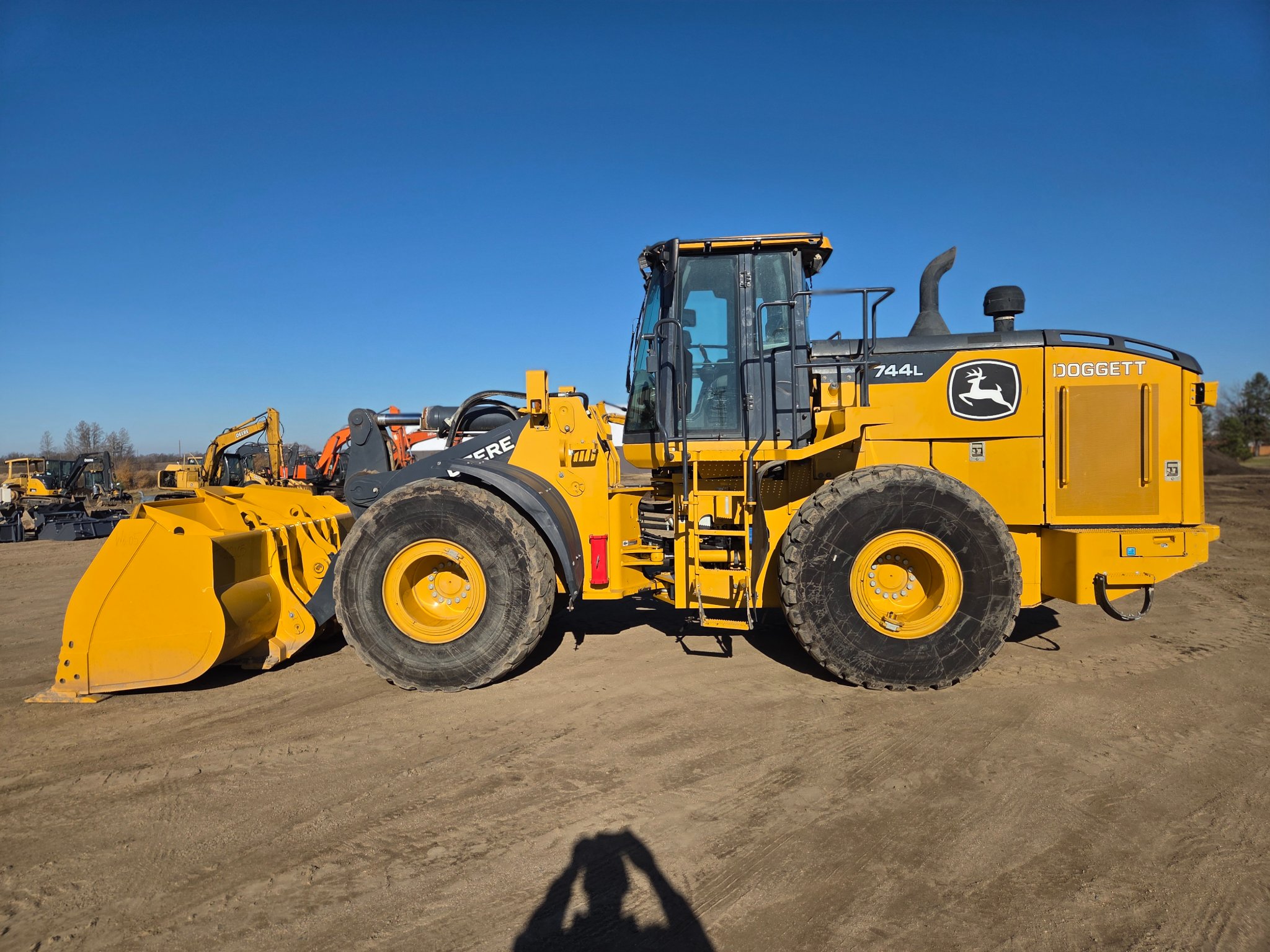 2022 Deere 744L Wheel Loader - Commercial Vehicles - Henning, Minnesota ...