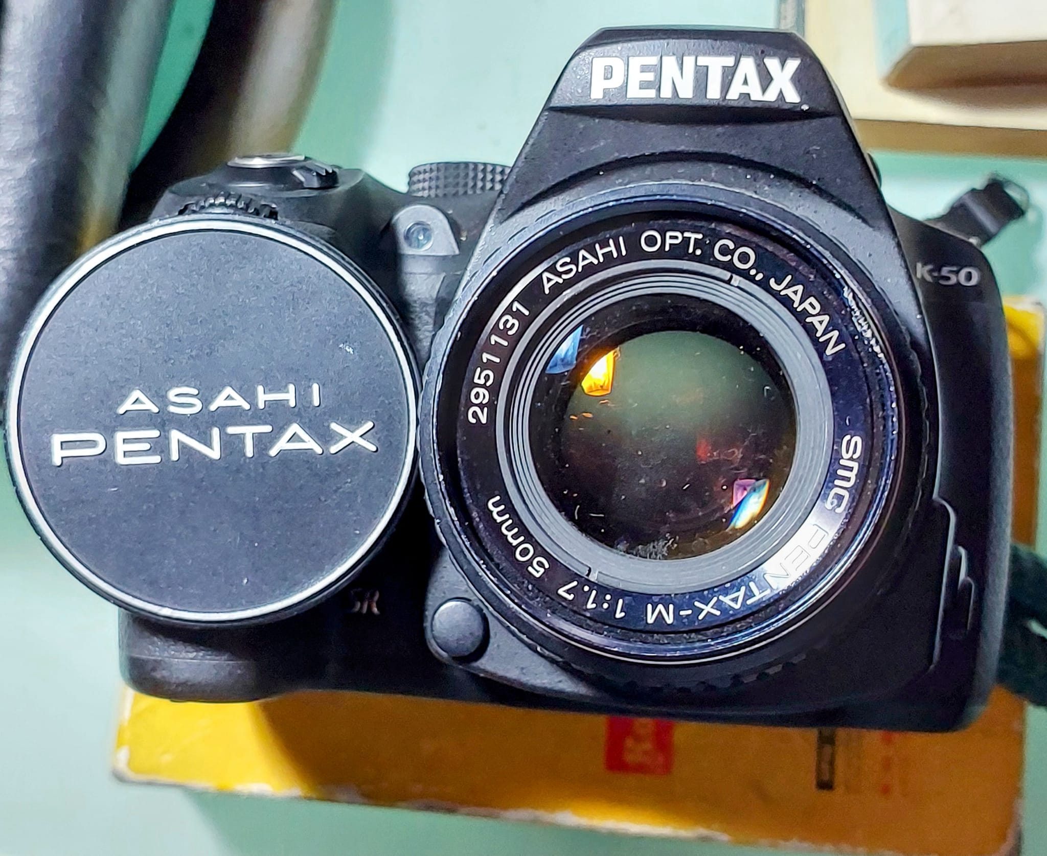 Asahi Pentax K1000 with Pentax-M 50mm f/1.7