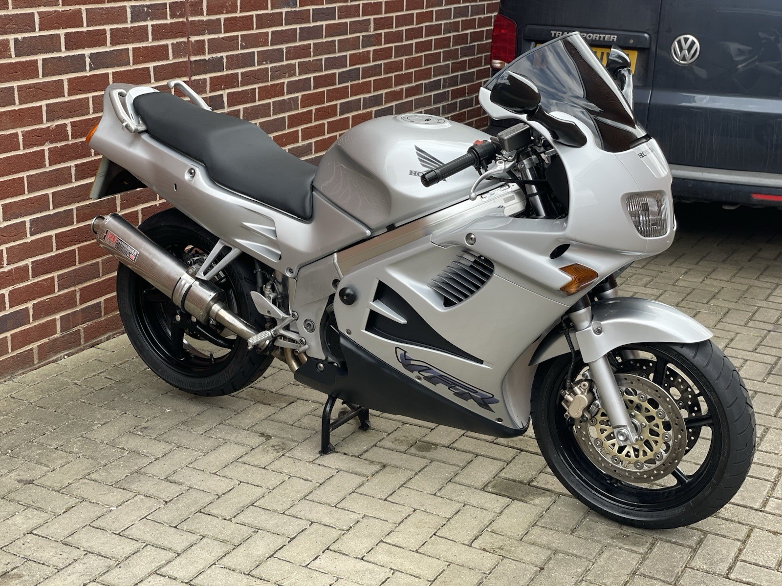 1996 novara xr touring bike features