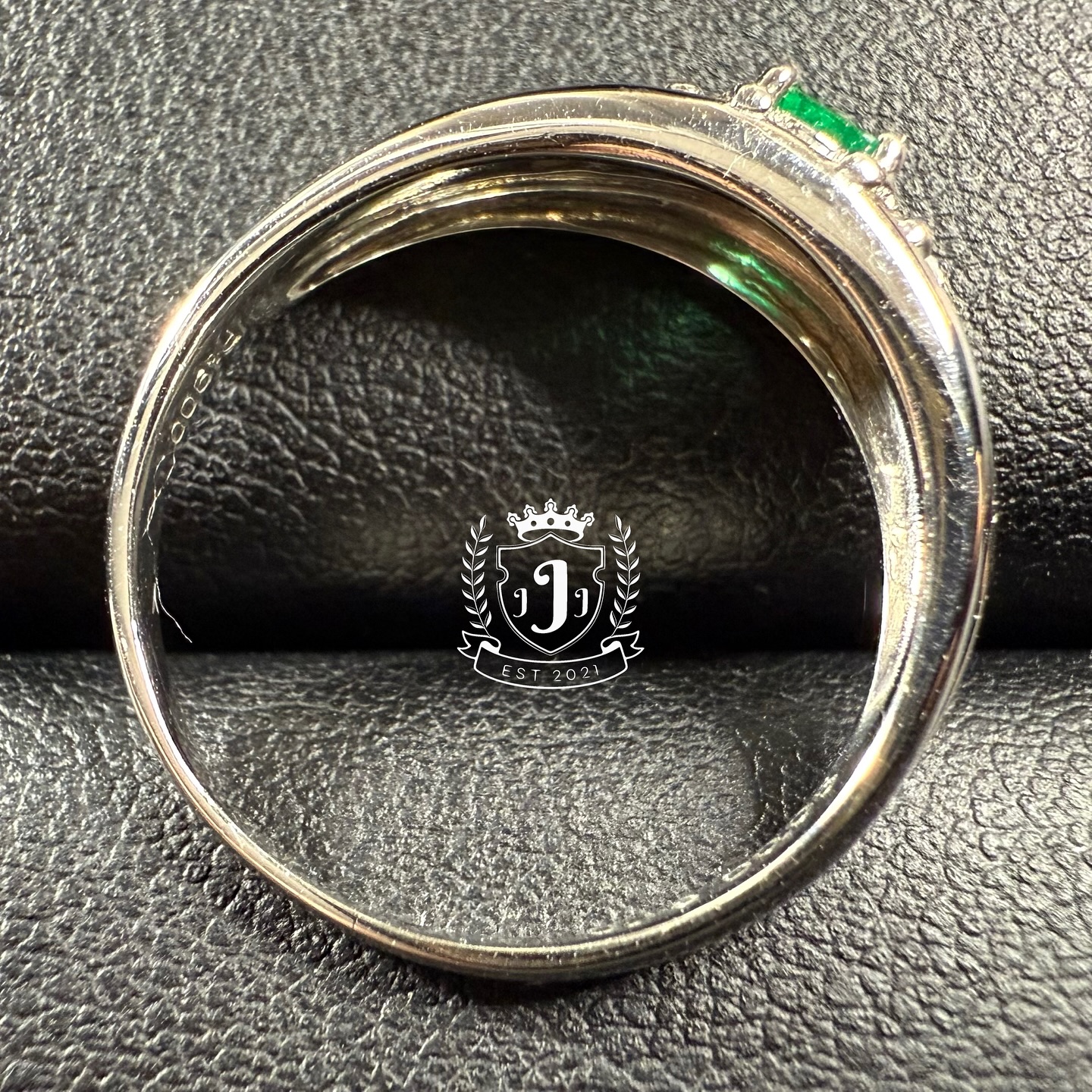 Murayta Onhand Subasta! Platinum Emerald Ring with Accent Diamonds 
