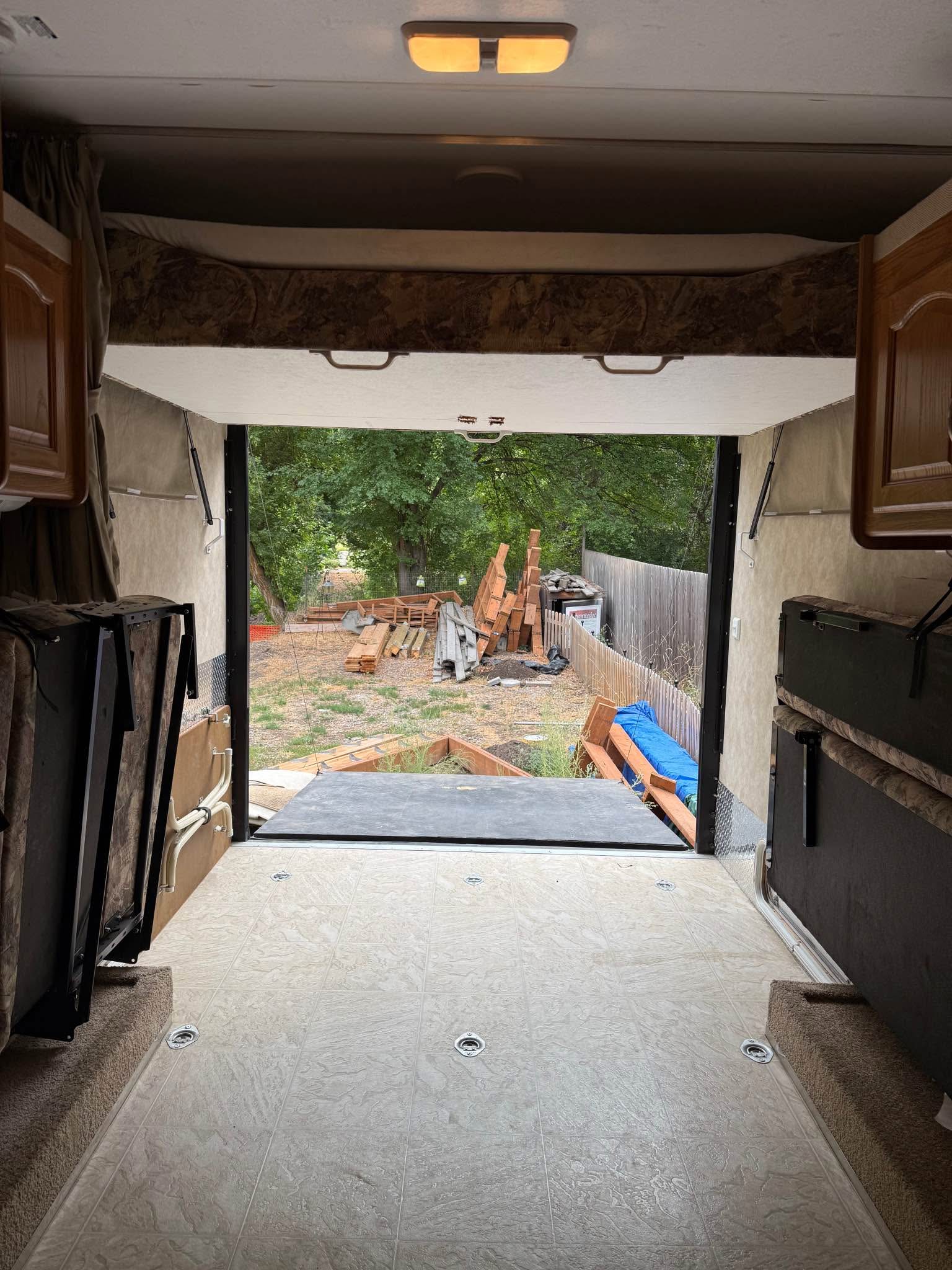 2005 keyston tail gator toy hauler - RVs & Campers - Layton, Utah ...