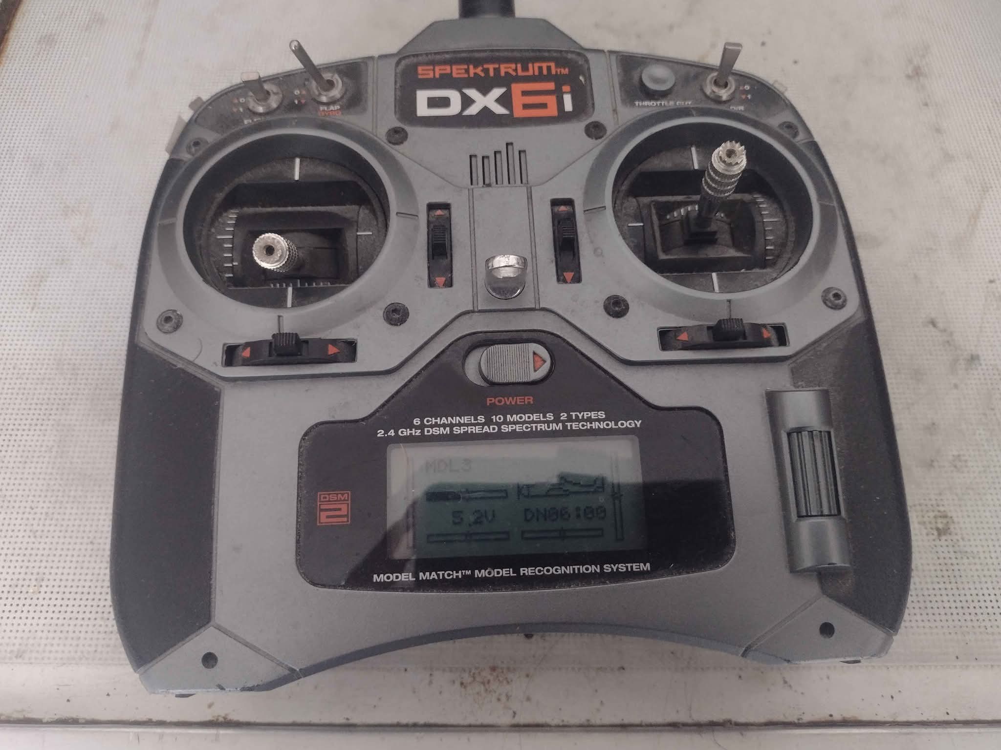 Spectrum dx6i RC controller - Controllers & Attachments - Weymouth ...