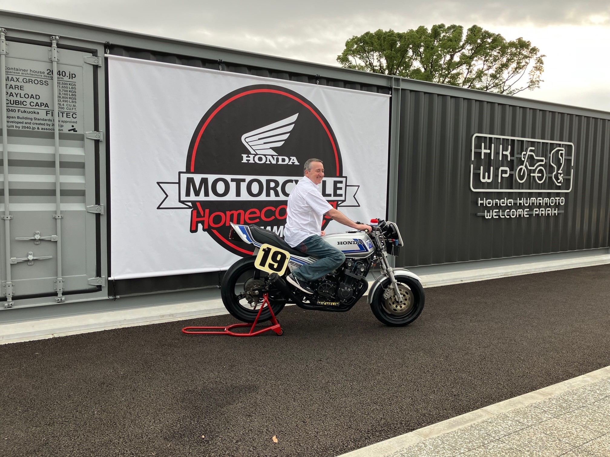 Freddie Spencer visited Honda Kumamoto Factory that produces many 