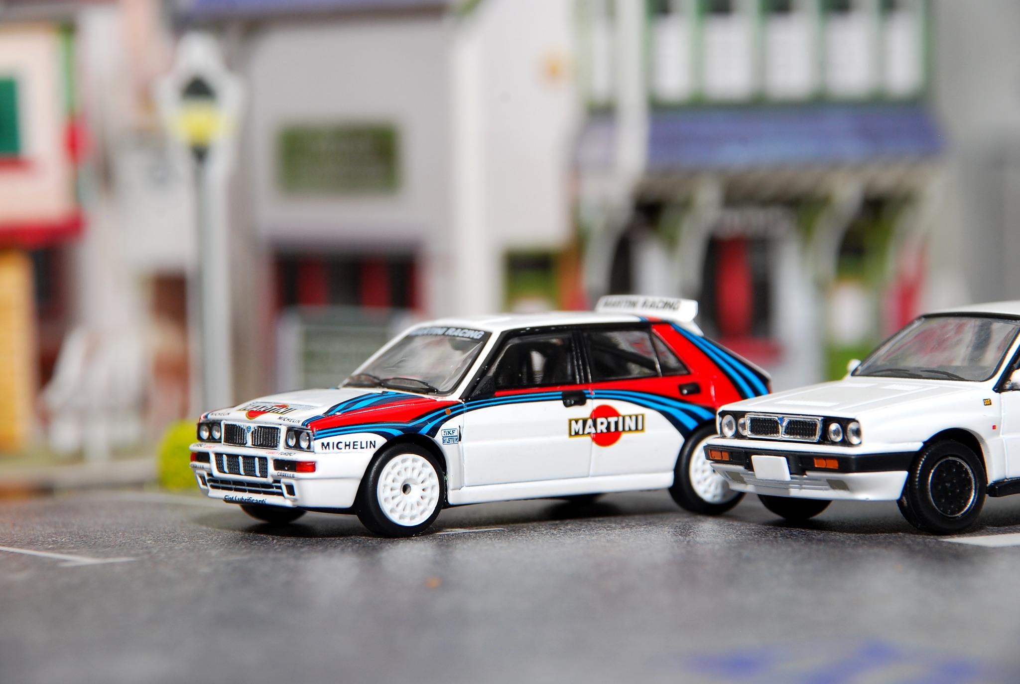 Lancia Delta HF Integrale Evoluzione Martini Racing - MINI GT