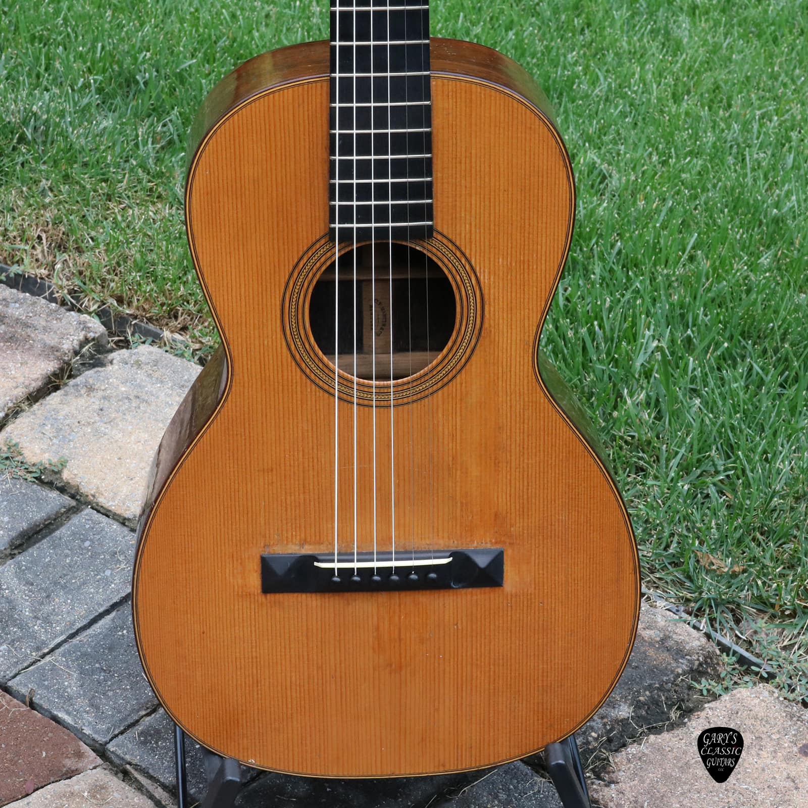 Help connecting with Martin historian for 19th-century guitar