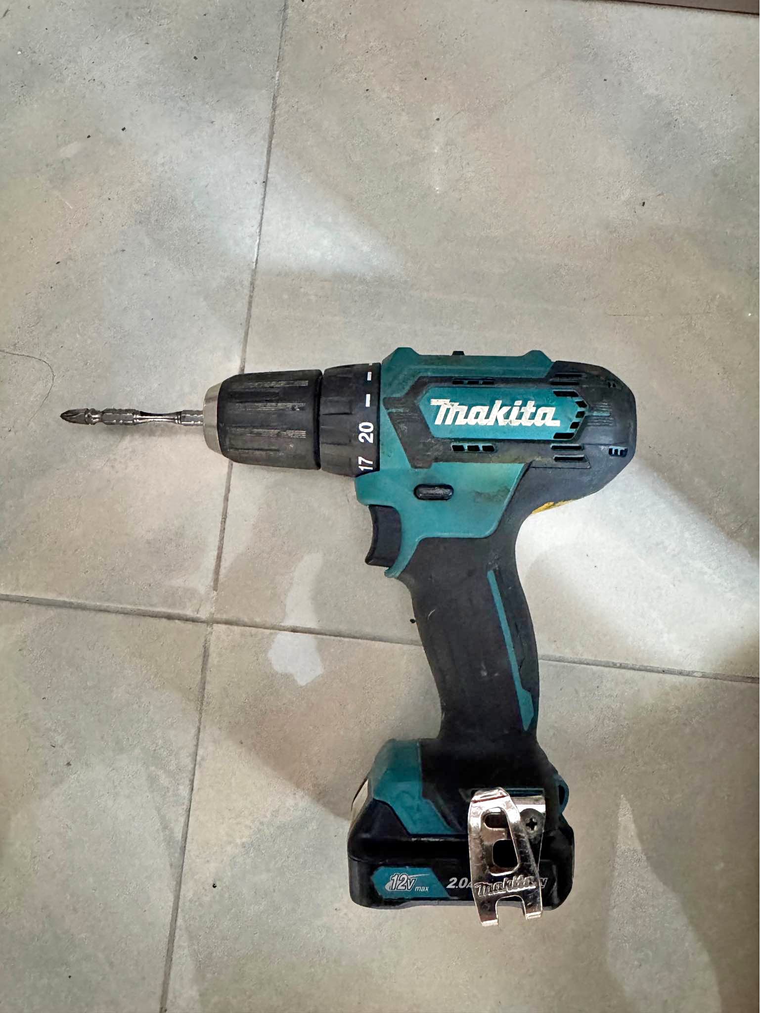 紅M牧田電轉電批全部原廠原裝1電1叉，粉嶺取 - Tools - Hong Kong | Facebook Marketplace ...