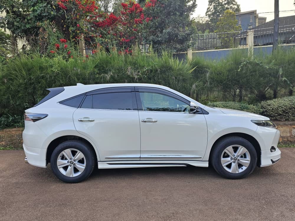 IVX Motors - Toyota Harrir 2016 120m...