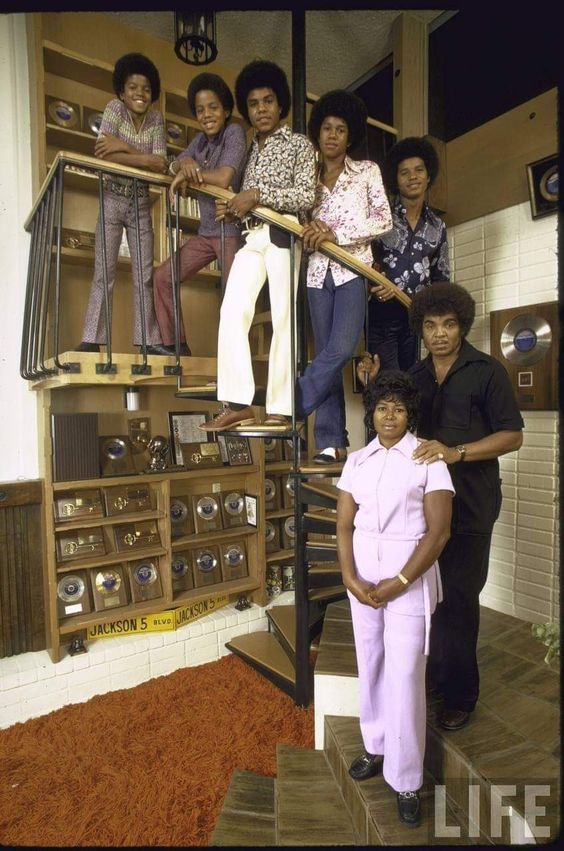 Jackson 5 Family Photo in LIFE Magazine 1971