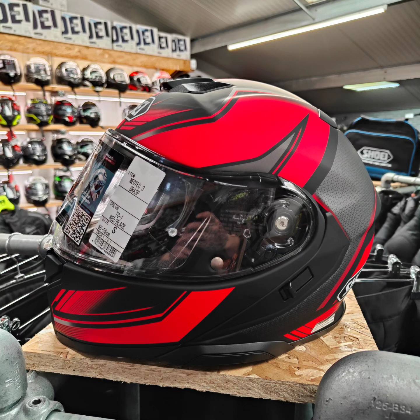 Brand new Sena SRL Mesh for Shoei GT Air 2 and Neotec 2 now in