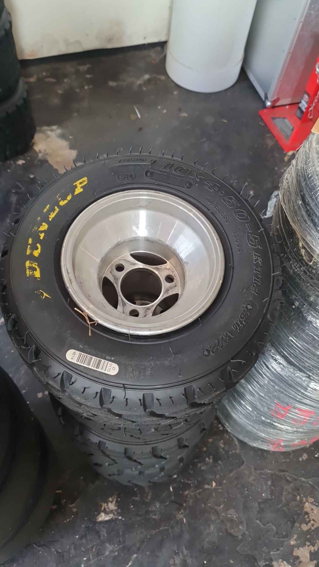Gokart Dunlap KT12 wet tyres - Car Wheels, Tires & Parts - Sydney ...