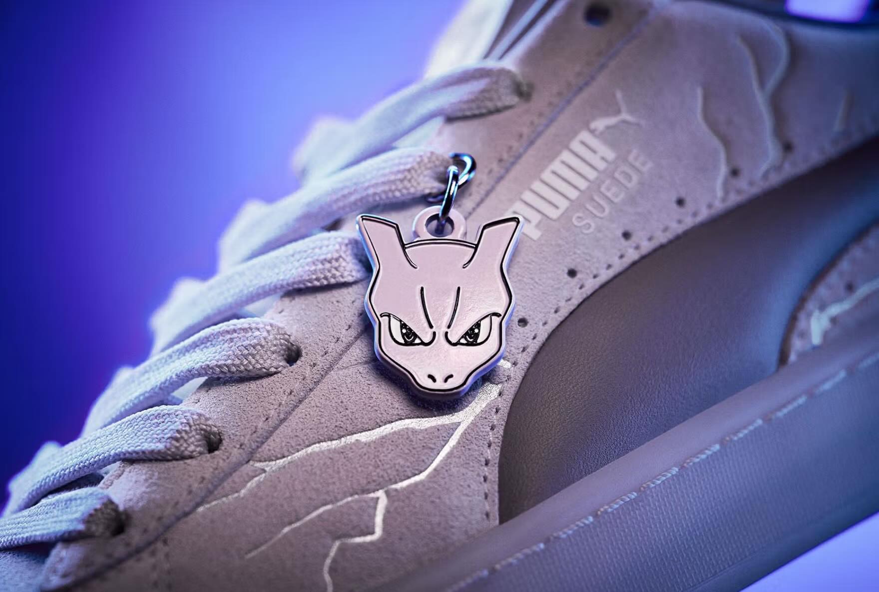 Brand New in box Puma x Pokemon Fade Nitro Umbreon Shoes! Size 6.5 