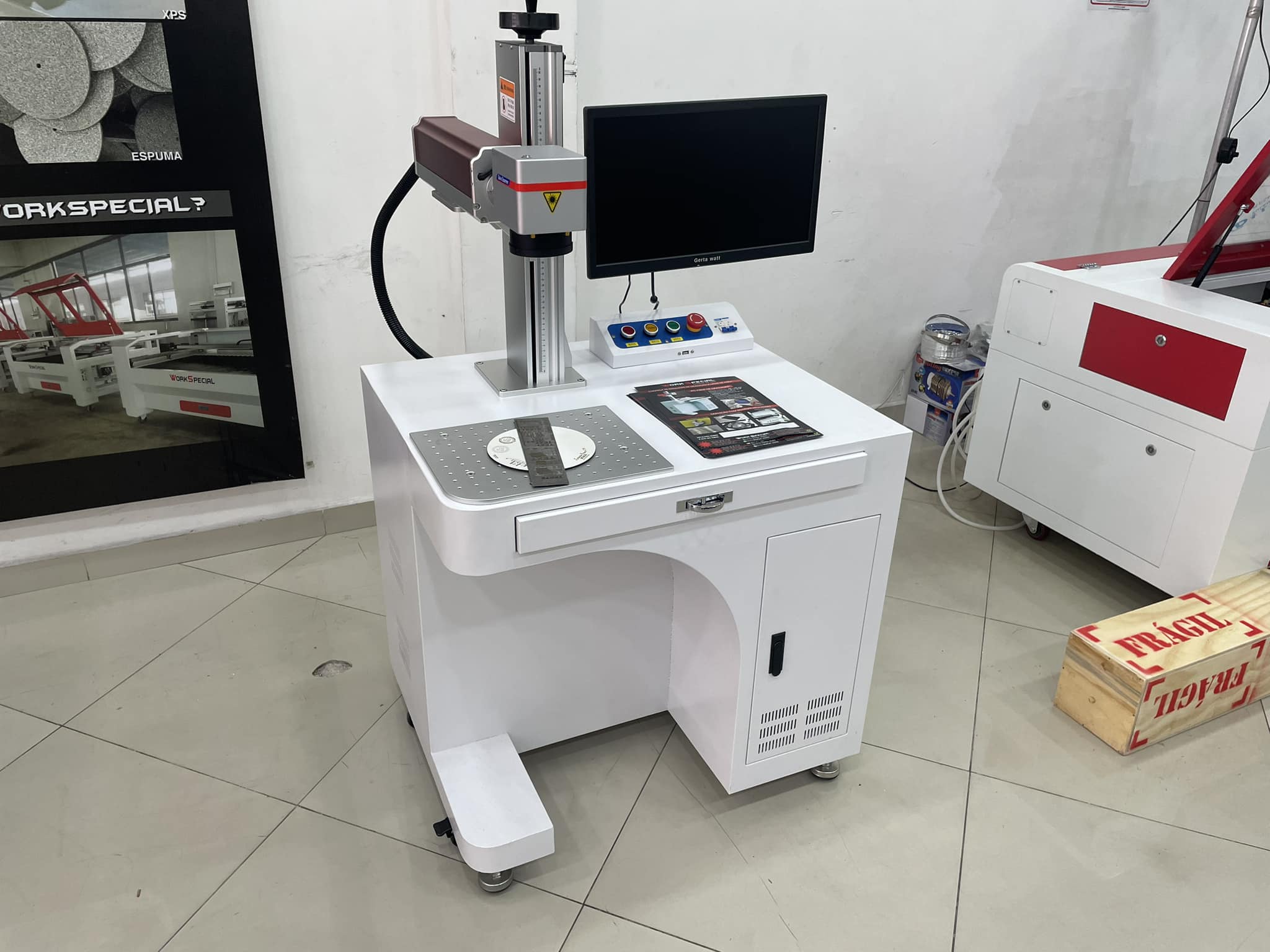 Manutenção Em Router Laser Cnc