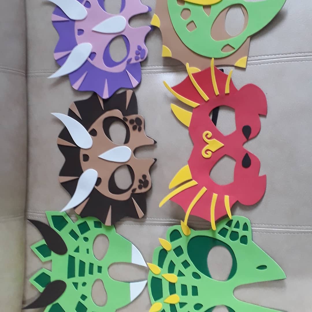 Antifaces Dinosaurios en foami cel:... - Productosenfoami | Facebook