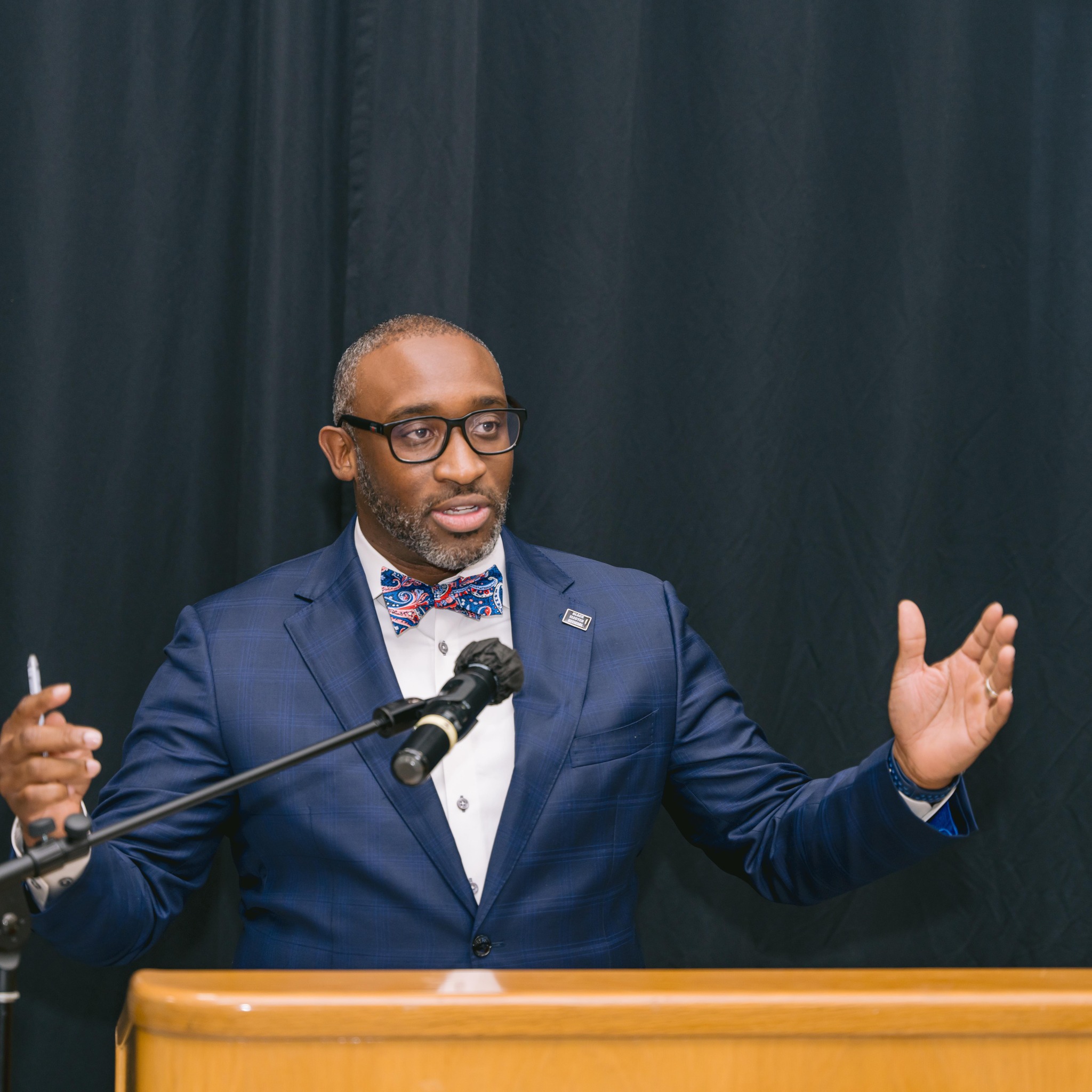 Mayor Stephen Mason