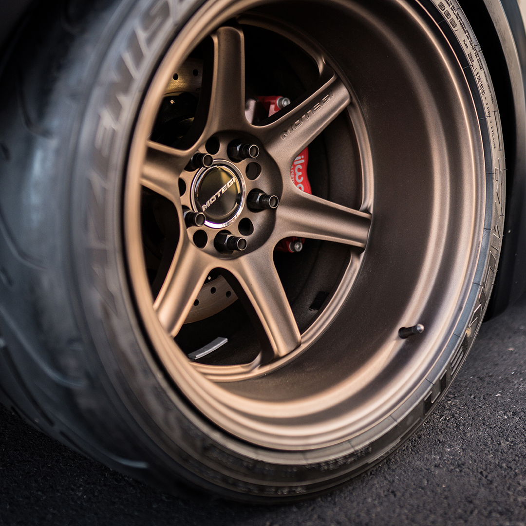 Deeeeeeeep dish Motegi MF418 EXO6 stuffed under the