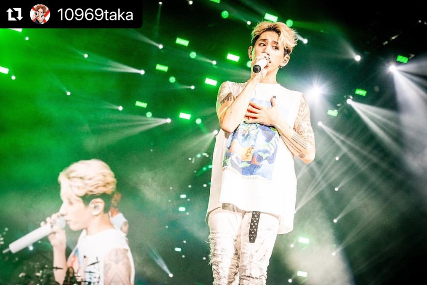 Thank you so much for wearing FAGASSENT? Mr.TAKA from ONEOKROCK 