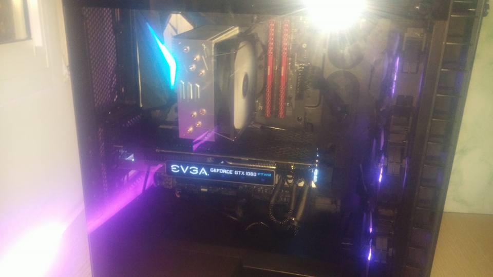 CPU Intel Core i7-7700K 4.20GHz CPU CPU : I7 7700K GPU : GTX1080TI 11GB RAM : DDR4 3200MHz SSD : 128GB