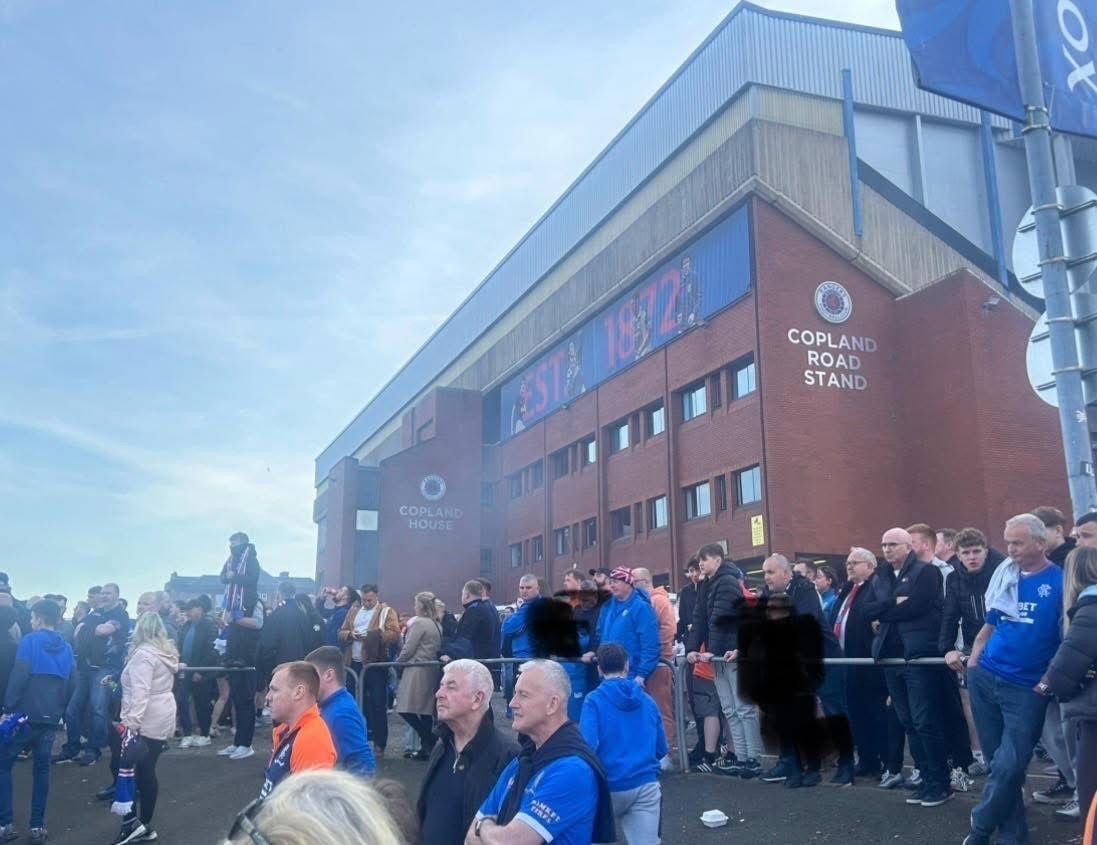 Hundreds of frustrated Rangers... - The Parkhead Faithful | Facebook