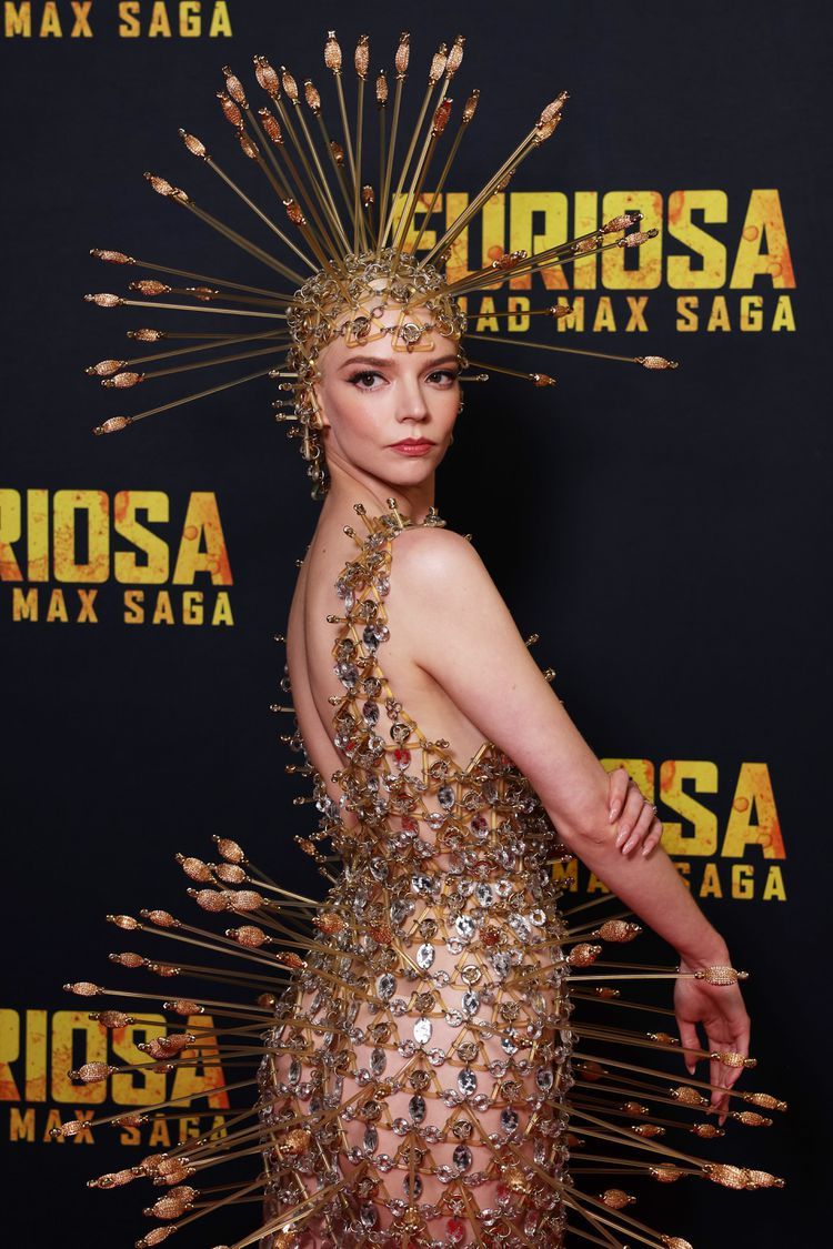 anya taylor joy backless dress Taylor-Joy brings new meaning to the term --> https://trib.al/pxb0BpX Hire dress Backless dresses, a captivating Size:L