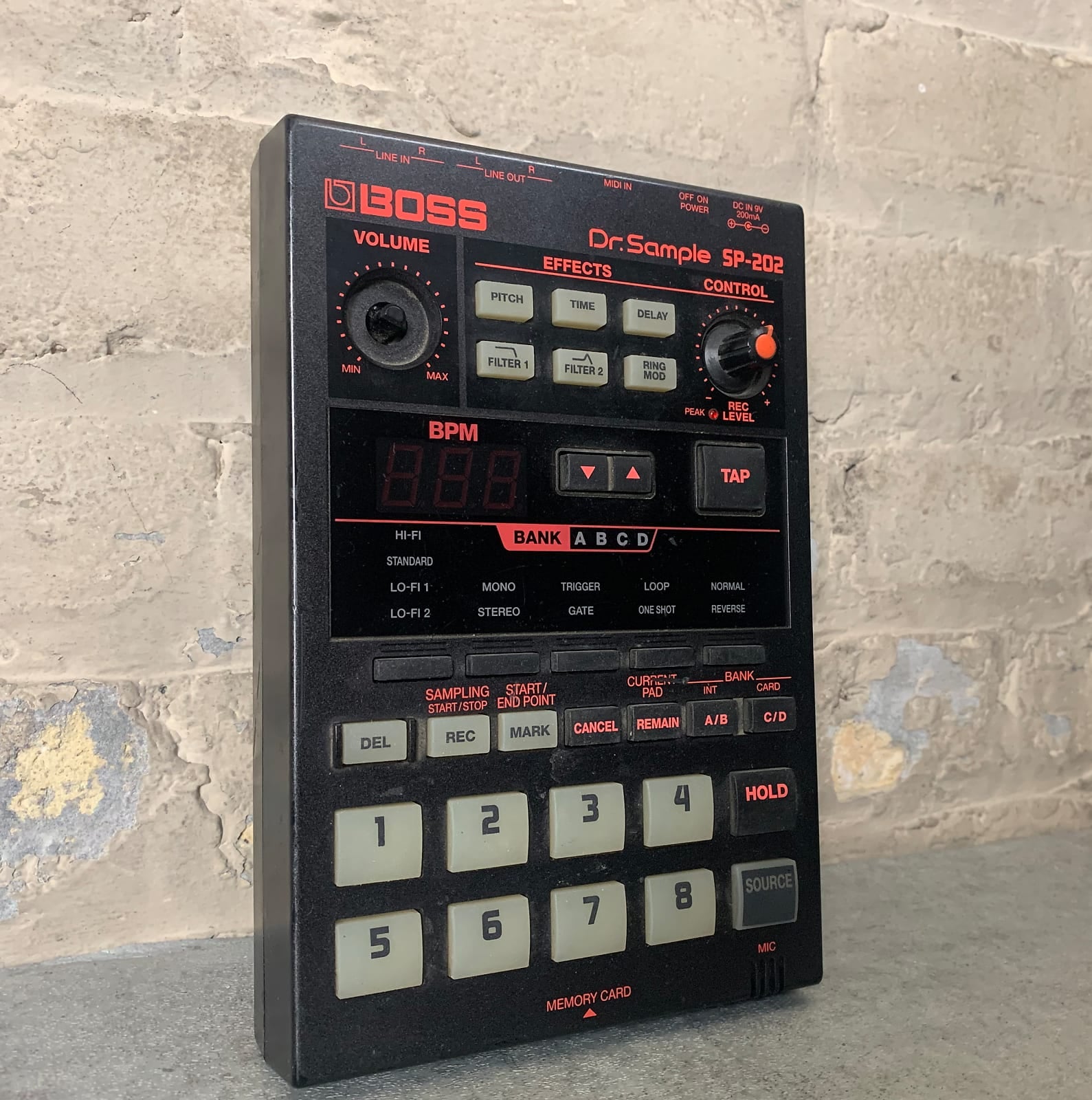 BOSS DIGITAL SPACE-D DC-3 MADE IN JAPAN CHECK En ع=و= LO MIN MAX