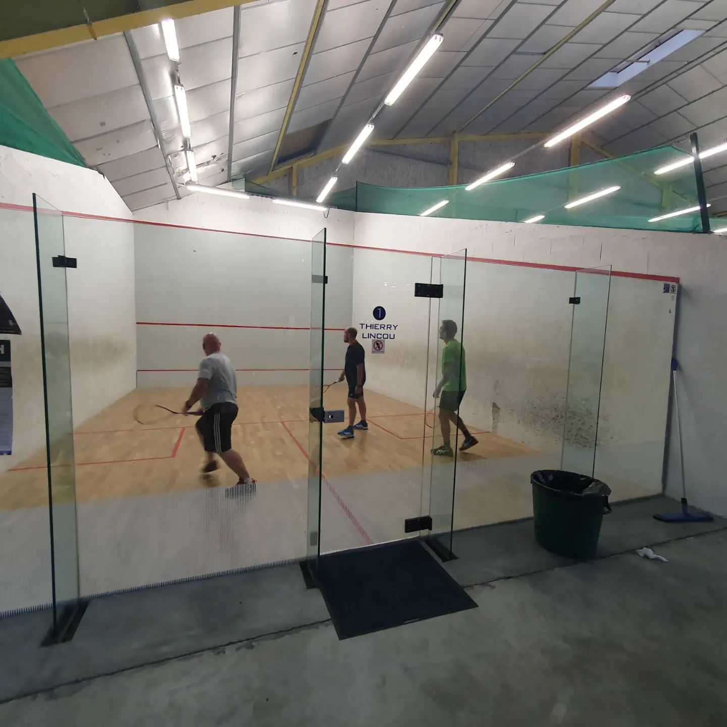 OPEN CLUB Squash